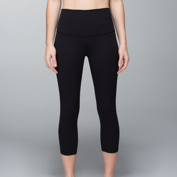 Lululemon Wunder Under Roll Down Wunder Under Crop - Picture 2 of 8